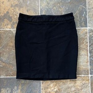 ❗️3/$10❗️Le Chateau Classic Black Pencil Skirt